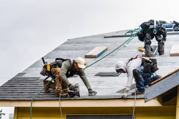 Professional Gutter Installation technician working in Burton, SC